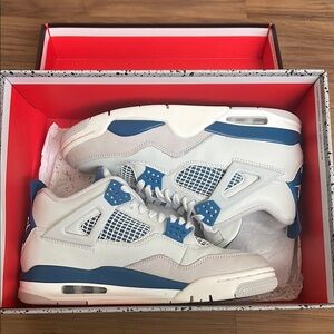 Air Jordan 4 Retro 2024 Military Blue Industrial Blue